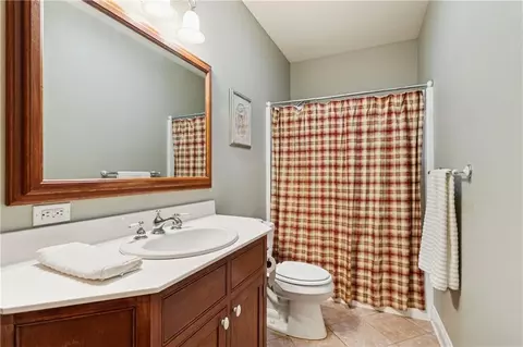 Bath - 47087 Rivergate Dr, Robert, LA 70455 photo 3 of 3