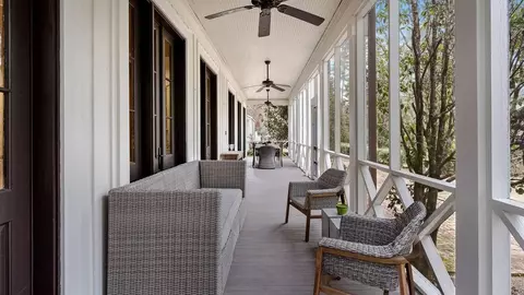 Exterior - 74550 River Rd, Covington, LA 70435 photo 7 of 21