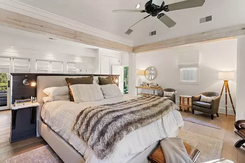 Bedroom - 74550 River Rd, Covington, LA 70435 photo 1 of 7