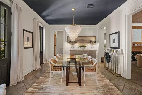 Dining - 74550 River Rd, Covington, LA 70435 photo 1 of 3