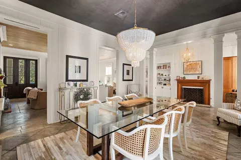 Dining - 74550 River Rd, Covington, LA 70435 photo 2 of 3