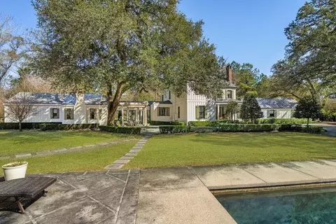 Exterior - 74550 River Rd, Covington, LA 70435 photo 8 of 21