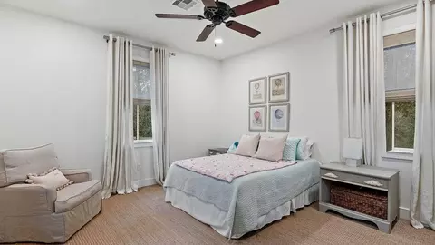 Bedroom - 74550 River Rd, Covington, LA 70435 photo 5 of 7