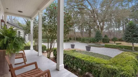 Exterior - 74550 River Rd, Covington, LA 70435 photo 2 of 21