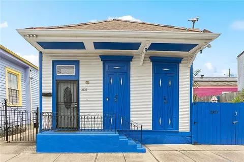 2127 Urquhart St, New Orleans, LA 70116