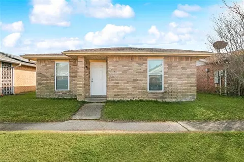 1528 Virginia Marie St, New Orleans, LA 70122