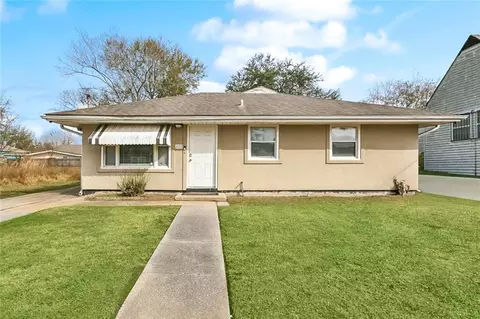 4925 Feliciana Dr, New Orleans, LA 70126