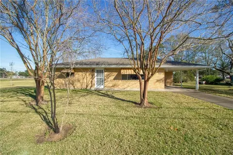 330 S Church St, Garyville, LA 70051