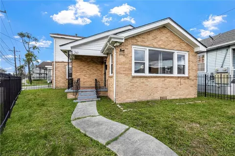 2501 Sage St, New Orleans, LA 70122