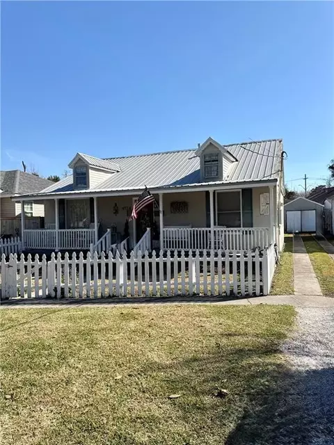 4724 Orleans Blvd, Jefferson, LA 70121