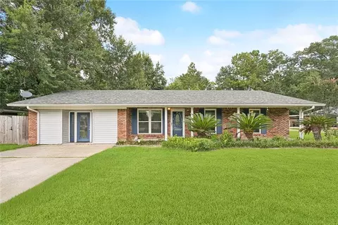 1344 St Theresa Pl, Slidell, LA 70460