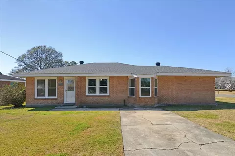 126 Mu St, Belle Chasse, LA 70037