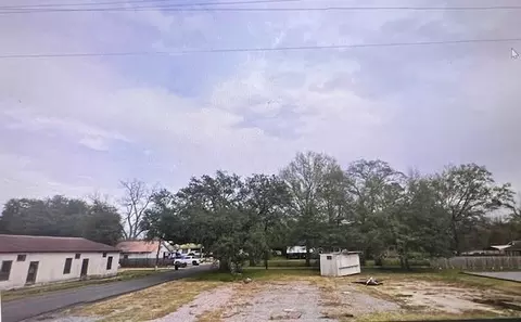 537 Highway 19 Hwy, Slaughter, LA 70777