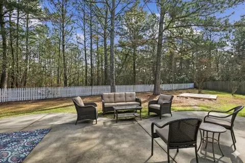 Exterior - 560 Piney Plains Ln, Covington, LA 70435 photo 5 of 7