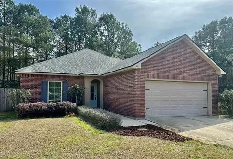 560 Piney Plains Ln, Covington, LA 70435