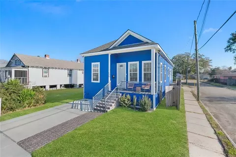 639 Richard St, Gretna, LA 70053