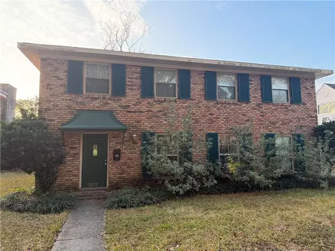 3621 Rue Denise Dr, New Orleans, LA 70131