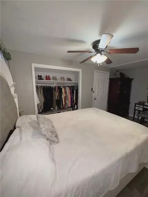 Bedroom - 25195 West St, Springfield, LA 70462 photo 3 of 9