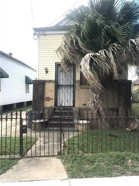 3024 Gravier St, New Orleans, LA 70119