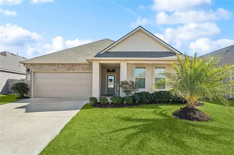 5180 Clarkston Grove Dr, Slidell, LA 70461