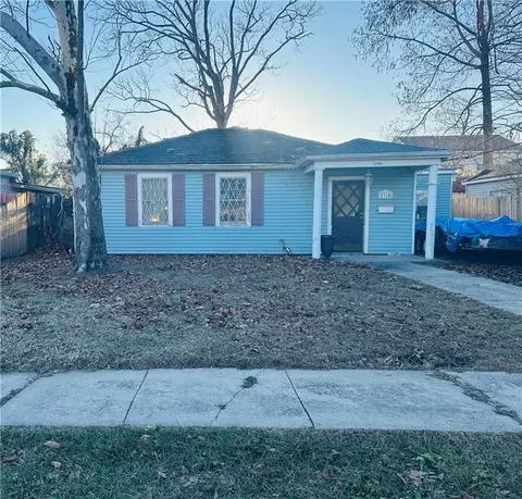 2316 Hero St, Gretna, LA 70053