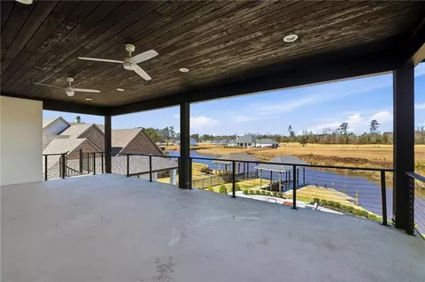 Exterior - 30646 Heron Vw, Springfield, LA 70462 photo 5 of 17