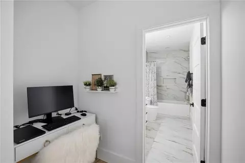 Entry Way - 30646 Heron Vw, Springfield, LA 70462 photo 2 of 5