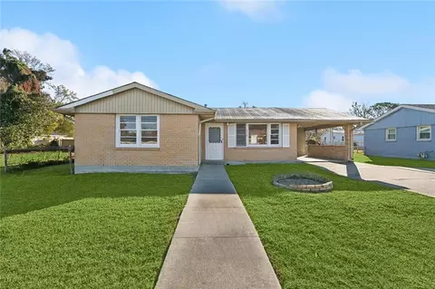 2038 Lauradale Dr, New Orleans, LA 70114