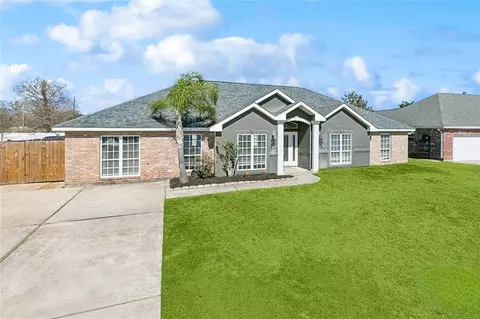123 Montpelier Dr, Boutte, LA 70039