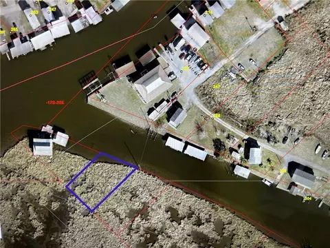 lot8 Lake Hermitage, Belle Chasse, LA 70037