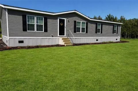 Exterior - 862 Jacks Rd, Hessmer, LA 71341 photo 2 of 3