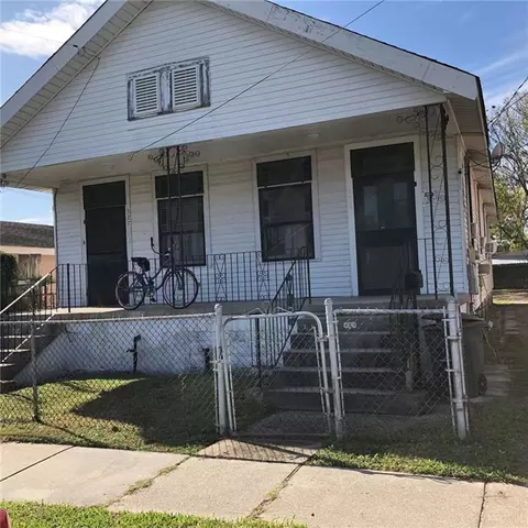 525-527 Monroe St, Gretna, LA 70053