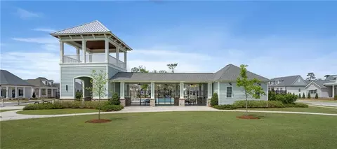 Exterior - 228 Arlington Ave, Covington, LA 70433 photo 5 of 5