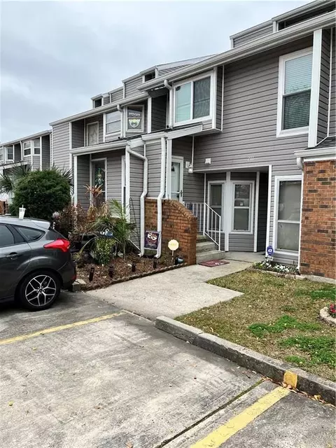 200 Avant Garde Cir #200, Kenner, LA 70065