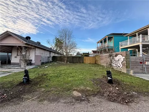 1814 N Villere St, New Orleans, LA 70116