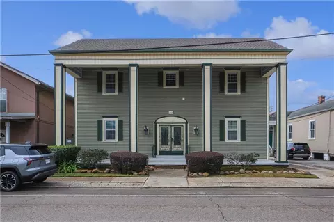 728 Lafayette St, Gretna, LA 70053