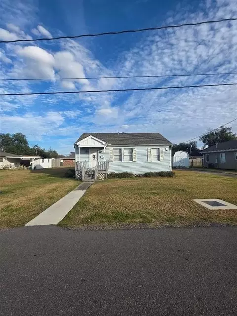 526 W B St, Norco, LA 70079