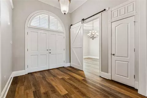 Entry Way - 558 Cypress Dr, Luling, LA 70070 photo 1 of 3