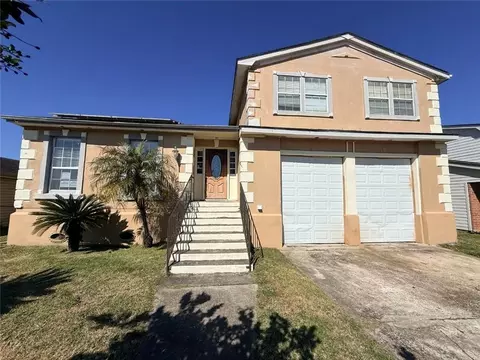 3832 Redbud Ln, Harvey, LA 70058