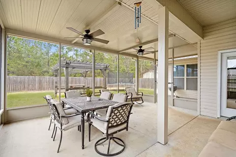 Exterior - 2464 Dixie Dr, Covington, LA 70435 photo 2 of 3