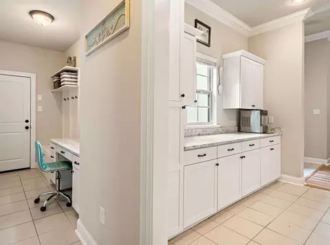 Entry Way - 2464 Dixie Dr, Covington, LA 70435 photo 1 of 2