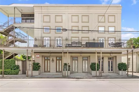 8416 Oak St #G, New Orleans, LA 70118