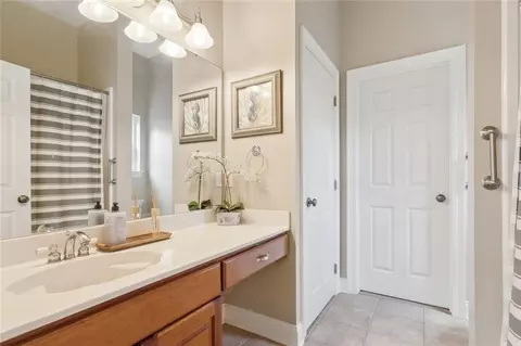 Bath - 111 Doubloon Dr, Slidell, LA 70461 photo 4 of 4