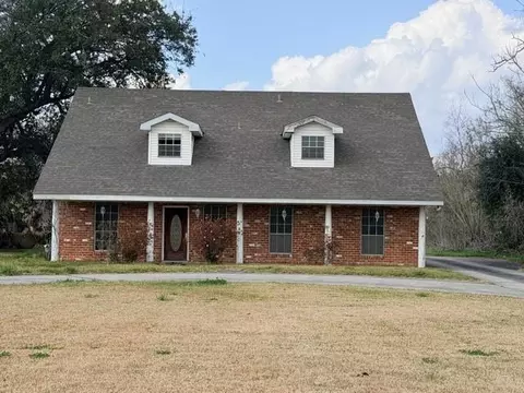 11360 River Rd, Saint Rose, LA 70087