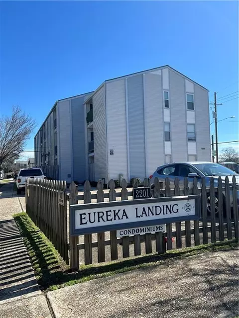 2201 Houma Blvd #310, Metairie, LA 70001