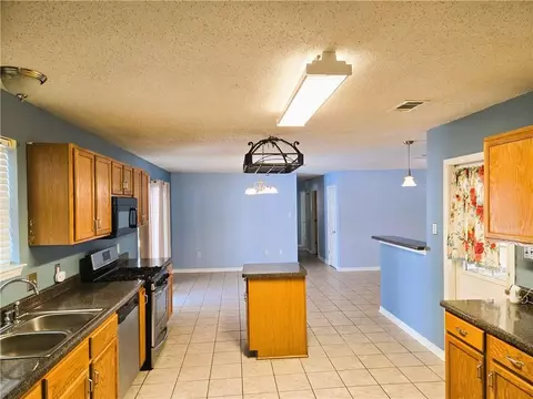 Kitchen - 478 Olive Dr, Slidell, LA 70458 photo 3 of 3