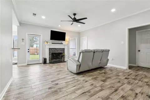 Living - 3340 Blanco St, Slidell, LA 70458 photo 1 of 1