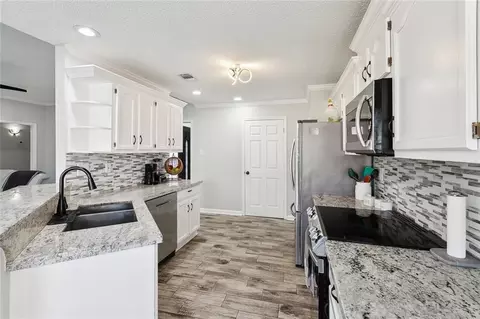 Kitchen - 3340 Blanco St, Slidell, LA 70458 photo 2 of 2