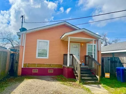 7912 Redfish St, New Orleans, LA 70126