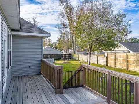 Exterior - 57361 Maple Ave, Slidell, LA 70461 photo 5 of 6